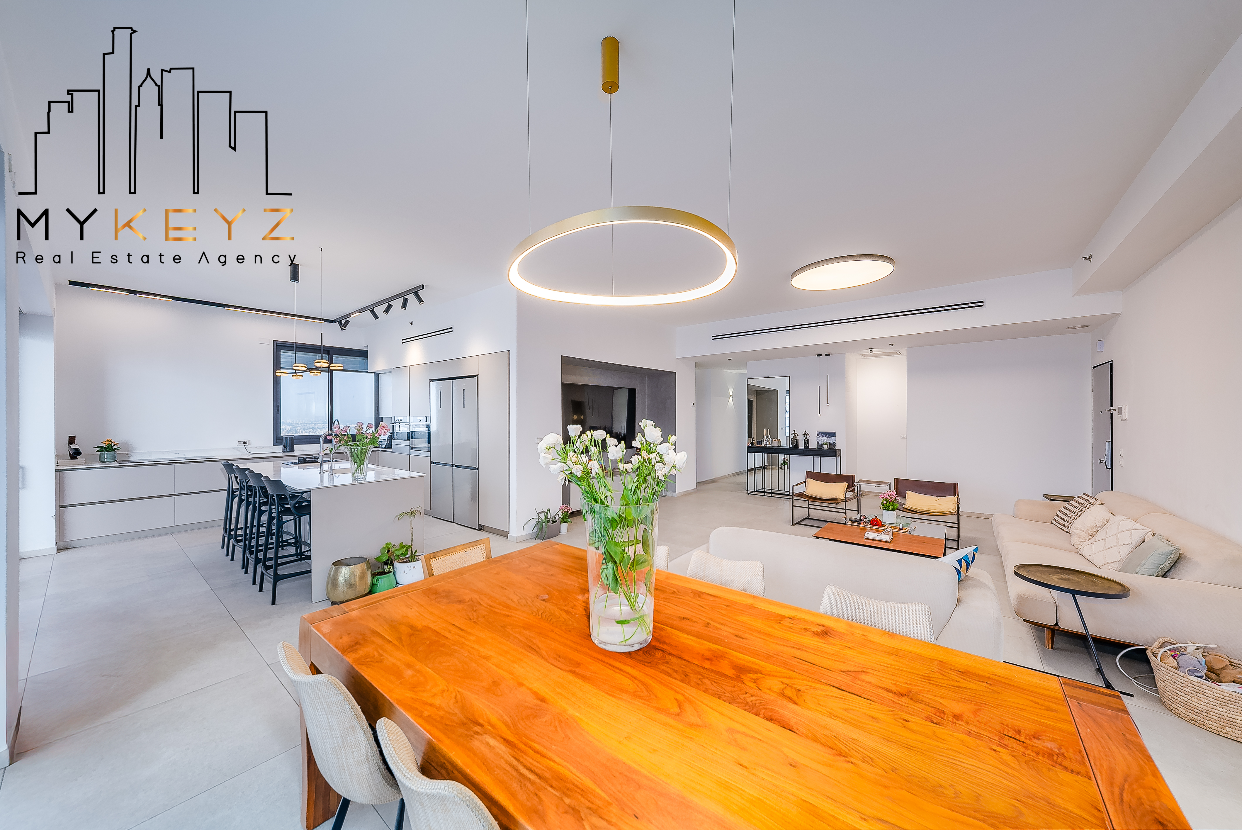 Penthouse Neuf et Luxueux à Ramat Gan, Quartier Rishonim
